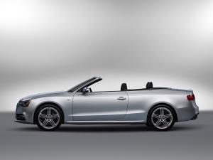 Audi S5 Cabriolet 2012 года  (NA)